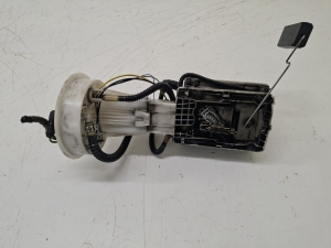 AUDI A4 B7 (2004–2008) Kraftstoffpumpe im Tank 8E0919050 - 3