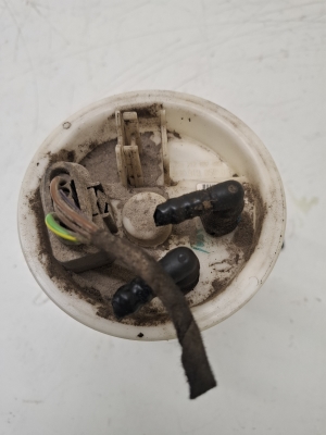 AUDI A4 B7 (2004–2008) Kraftstoffpumpe im Tank 8E0919050 - 4
