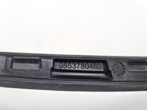 Opel Astra L (2021–2026) Windshield pillar outer molding 9853780480 - 2