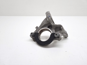 Front drive shaft bracket - 9801017180