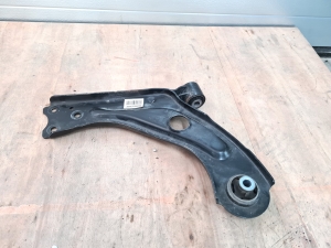   Front control arm  - 7BAA270304372G 