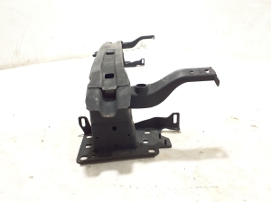 Skoda Karoq (2017–2026) Front bumper reinforcement 57A807119 - 4