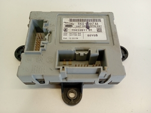   Boîtier de commande de porte avant  - 14D617 
