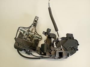 Jaguar XF (2008–2016) Front door lock 8X232203A29 - 4