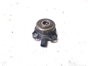 Mercedes Benz C-Class 204 (2007–2014) Nockenwellensensor A2720510177 - 3