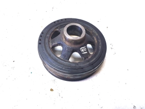 Mercedes Benz C-Class 204 (2007–2014) Crankshaft pulley A2720300903 - 3