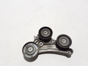 Belt tensioner - 31686792