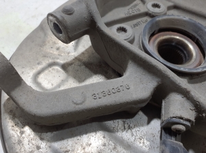 VOLVO S90 (2016–2026) Tagumine rumm 31360870 - 3