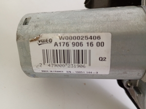 Mercedes Benz A-Class 176 (2012–2018) Rear wiper motor A1769061600 - 5