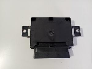 Mercedes Benz A-Class 176 (2012–2018) Electric parking brake control module A1669002700 - 4