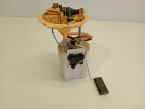   Kraftstoffpumpe im Tank  - A2464700894 