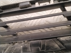 Peugeot 208 (2019–2026) Front bumper lower grille 9823209880 - 4