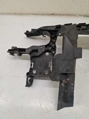 RENAULT Megane II (2002–2009) Radiator support and its parts 43194 - 3