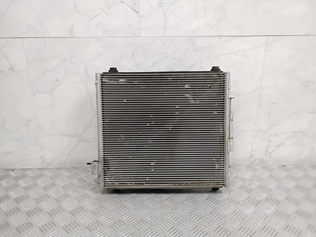 Tesla Model S S (2012–2026) Gaisa kondicioniera radiators un tā daļas 600735200F Tesla Model S S (2012–2026) Gaisa kondicioniera radiators un tā daļas 600735200F