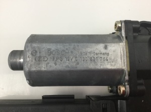 AUDI A4 B6 (2000–2005) Hinterer Seitentür-Fensterhebermotor 8E0959802E - 5