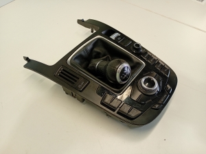 AUDI Q5 (2008–2017) Salongi konsooli muu osa 8T0919609 - 5