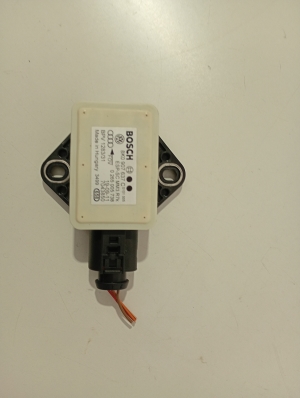   calculateur ESP  - 8K0907637 