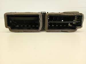 AUDI Q5 (2008–2017) Interior ventilation grilles 8R2820951 - 2
