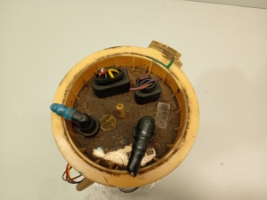 AUDI Q5 (2008–2017) Pompe à carburant dans le réservoir 8R0919050 - 3