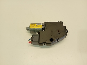 AUDI Q5 (2008–2017) Schiebedachmotor 8R0959591 - 3