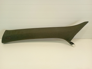 Garniture intérieure de montant avant - 8R0867233
