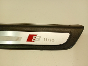 AUDI Q5 (2008–2017) Inner sill trim 8R0853373 - 3