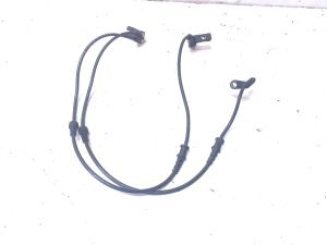 Mercedes Benz C-Class 204 (2007–2014) Front brake pad sensor A2045400005 - 2
