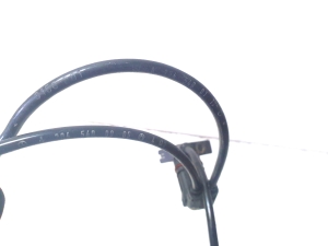 Mercedes Benz C-Class 204 (2007–2014) Front brake pad sensor A2045400005 - 4