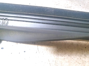 Mercedes Benz C-Class 204 (2007–2014) Esiukse klaasi välimine liist A2047251565 - 3