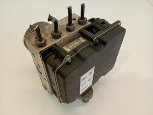 Mercedes Benz E-Class W207 (2009–2017) ABS unit A2124313512 - 3