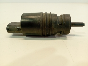 Mercedes Benz E-Class W207 (2009–2017) Front windshield washer pump 2218690121 - 2