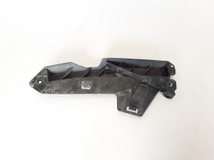  Front bumper bracket 