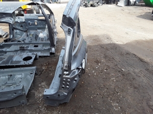 RENAULT Austral (2022–2026) Aizmugurējais spārns un tā detaļas 760300678R - 2