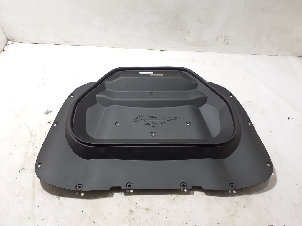 Ford Mustang Mach-E Mach-E (2020–2026) Kapoti heliisolatsioon LJ8BR16D672BD Ford Mustang Mach-E Mach-E (2020–2026) Kapoti heliisolatsioon LJ8BR16D672BD