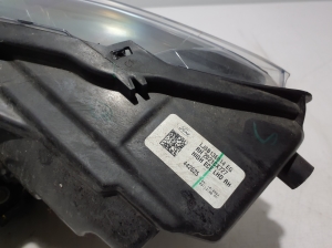 Ford Mustang Mach-E Mach-E (2020–2026) Scheinwerfer vorne LJ8B13E014EG - 5