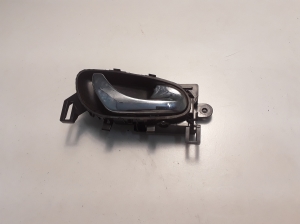 NISSAN X-Trail T32 (2013–2021) Front door inner handle 806704CA1A - 4
