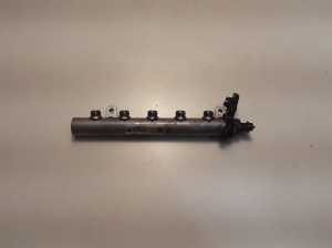   High pressure fuel line  - 175210542R 