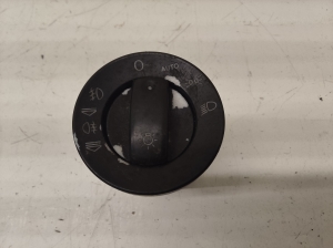 Headlight switch - 8E0941531