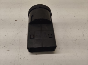 AUDI A4 B7 (2004–2008) Headlight switch 8E0941531 - 3