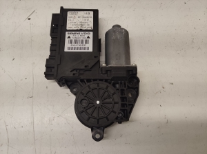 Front door window regulator motor - 8E1959801B