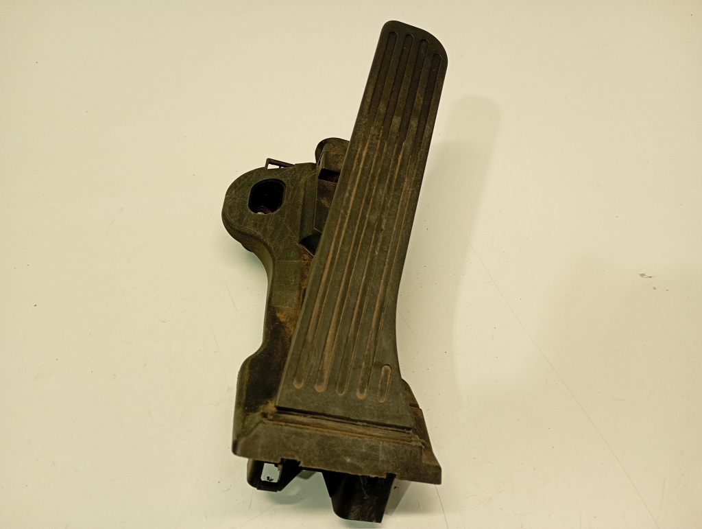 Volkswagen Caddy IV (2015–2020) Gaspedal 2K6723503 Volkswagen Caddy IV (2015–2020) Gaspedal 2K6723503
