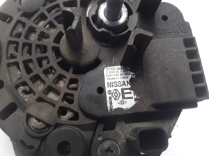 NISSAN X-Trail T32 (2013–2021) Generaator 231004BE0A - 2