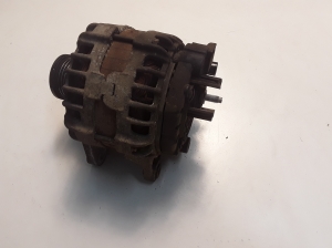 NISSAN X-Trail T32 (2013–2021) Generaator 231004BE0A - 3