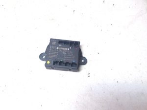 Mercedes Benz C-Class 204 (2007–2014) Rear side door control unit A2129004006 - 3