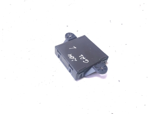 Mercedes Benz C-Class 204 (2007–2014) Rear side door control unit A2129003906 - 3