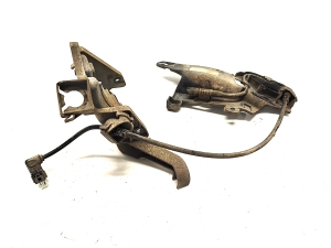 Mercedes Benz EQA H243 (2021–2026) ABS sensor cable front A2475400500 - 4