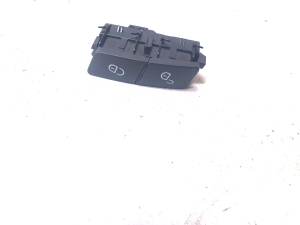 Mercedes Benz C-Class 204 (2007–2014) Door lock/unlock switch A2048706310 - 4
