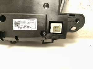 Opel Crossland X X 75 (2017–2026) Ekrāns YQ00236277 - 7