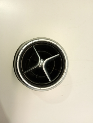 Mercedes Benz CLA-Class W117 (2013–2019) Dashboard air vent grilles A1178300554 - 2