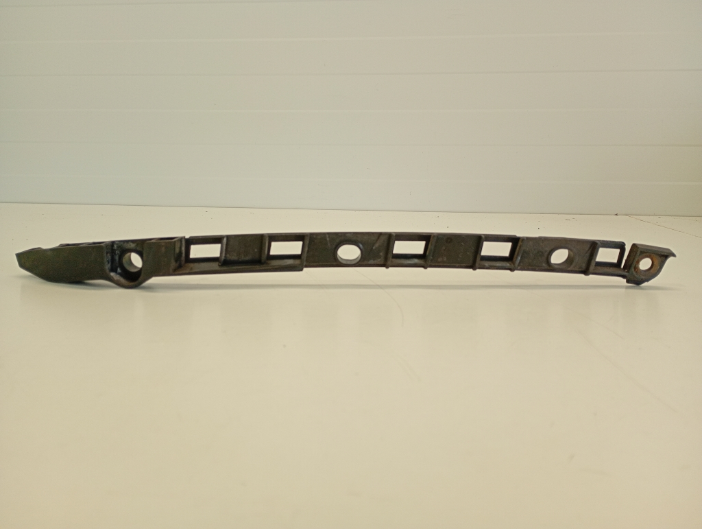 Mercedes Benz CLA-Class W117 (2013–2019) Rear bumper bracket A1178850421 Mercedes Benz CLA-Class W117 (2013–2019) Rear bumper bracket A1178850421